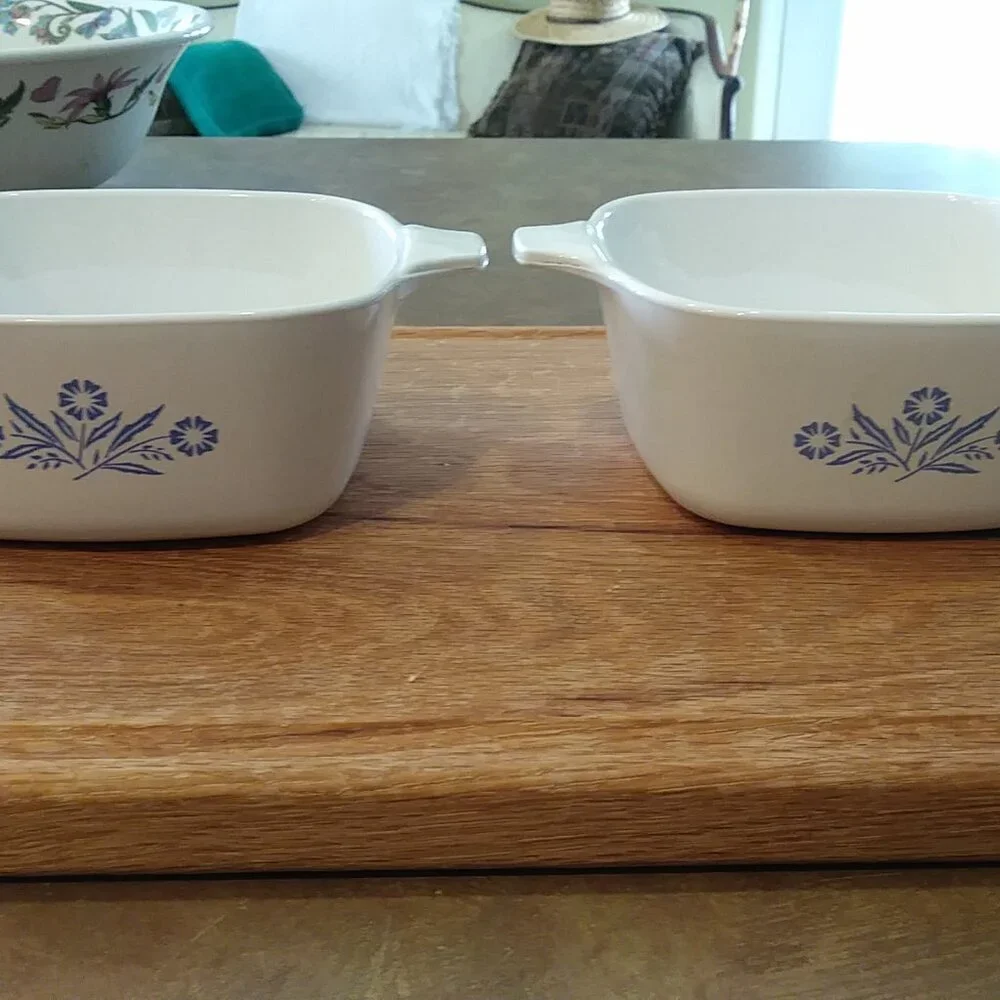 Set of 2 Corning Ware Blue Cornflower 2 3/4 cup casserole dish